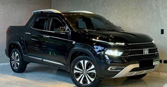 FIAT TORO 2.0 16V TURBO DIESEL VOLCANO 4WD AT9 FIAT TORO 2.0 16V TURBO DIESEL VOLCANO 4WD AT9